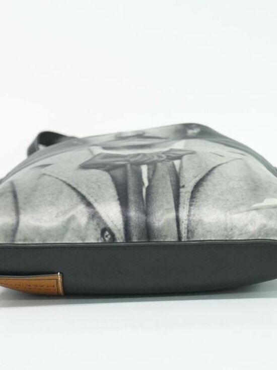 Loewe Charles Leni Mackintosh Collabor - Picture 3 of 9